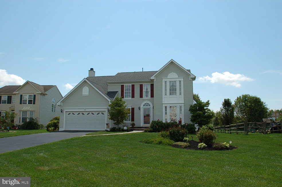 308 Treetop Cir, Bear, DE 19701 - photo 1