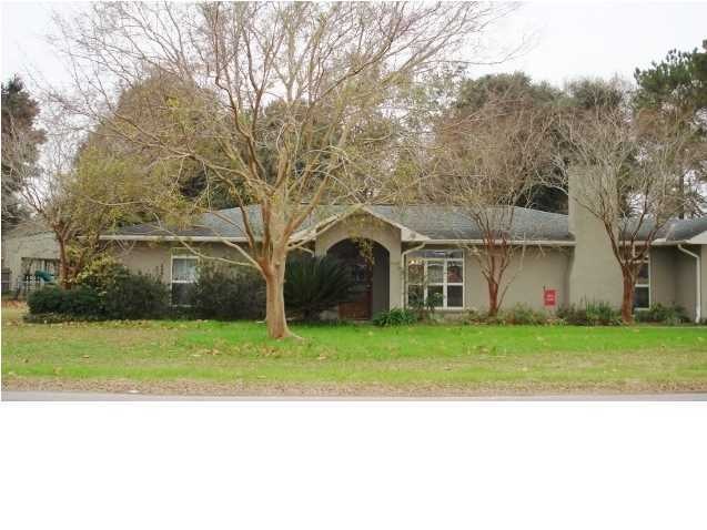 110 Saint Peter Ave, Iota, LA 70543 - photo 1