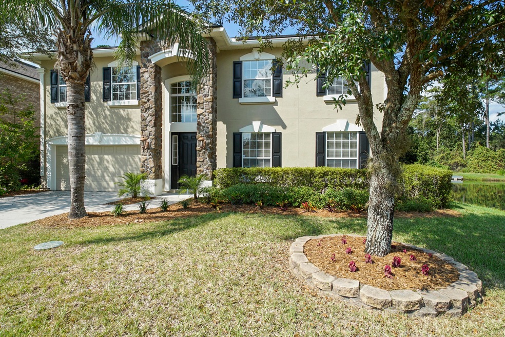 Welcome home to 1520 Majestic View