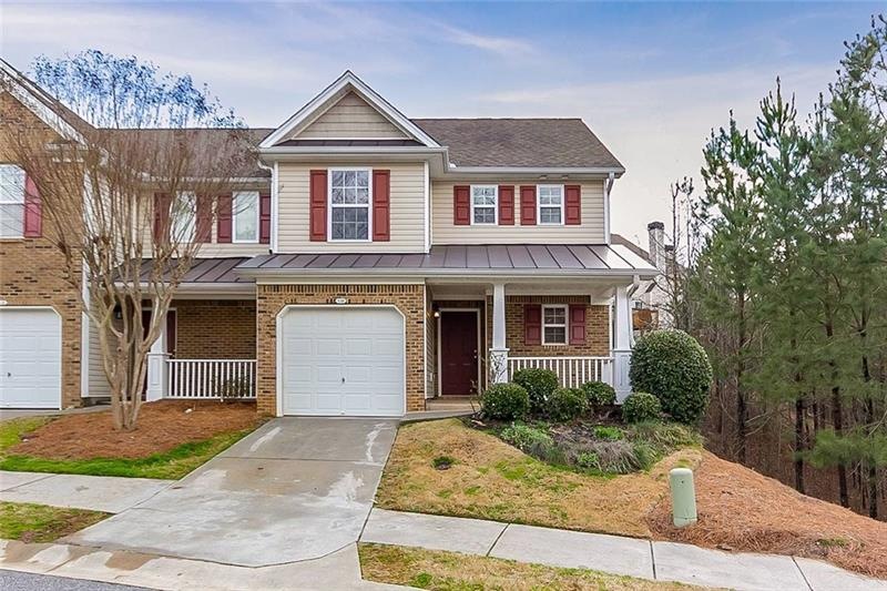 530 Fox Creek Crossing, Woodstock, GA 30188 - photo 1