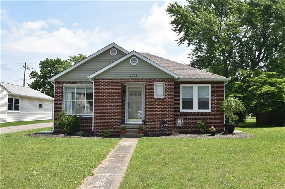 2003 California St, Columbus, IN 47201 - photo 1