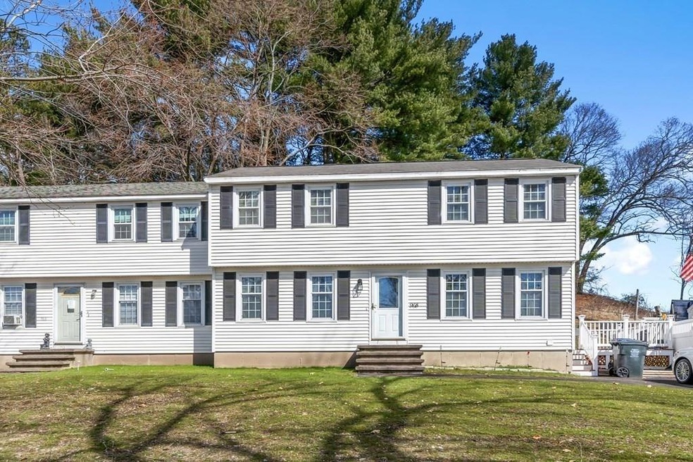 968 Merrimack Ave, Dracut, MA 01826 - photo 1