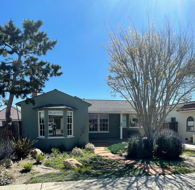 B3E145F3-190B-40E0-B68B-D22016FA99D7