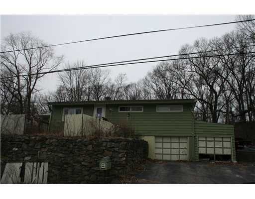 288 6th Ave, Woonsocket, RI 02895 - photo 1