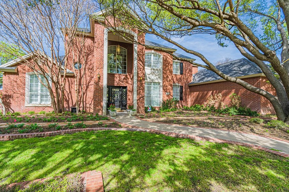 5613 Woodbine Ln, San Angelo, TX 76904 - photo 1