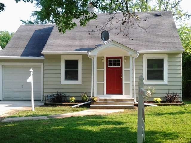 1929 Marshall Pkwy, Waukegan, IL 60085 - photo 1