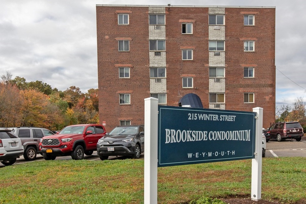 Brookside Condominium unit 3C, Weymouth, MA 02188 - photo 1