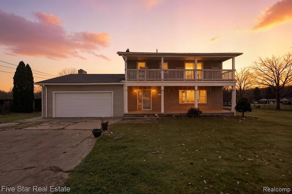 For Sale $369,900 • Co-Listing Agent