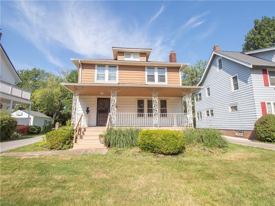 Welcome home to this 3 bedroom 2 full bath home on