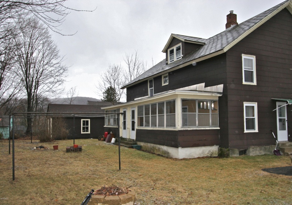 18 Elm St, Lenox, MA 01240 - photo 1