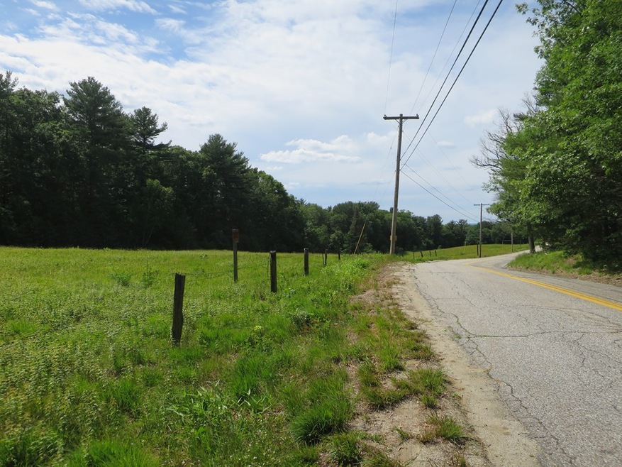 5 Thompson St, Palmer, MA 01069 - photo 1