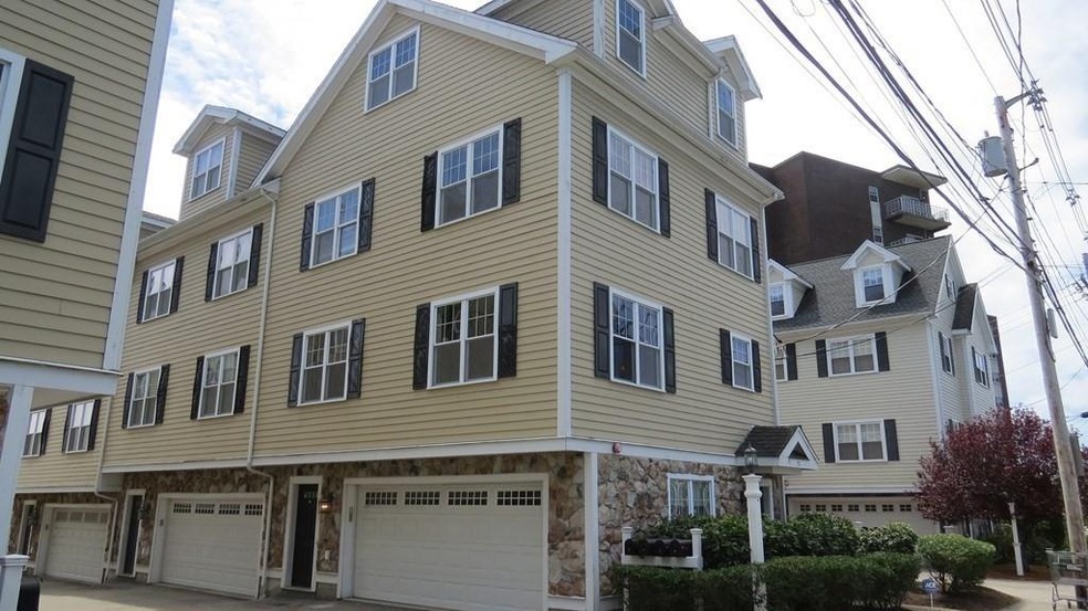 75 Brackett St unit H, Quincy, MA 02169 - photo 1