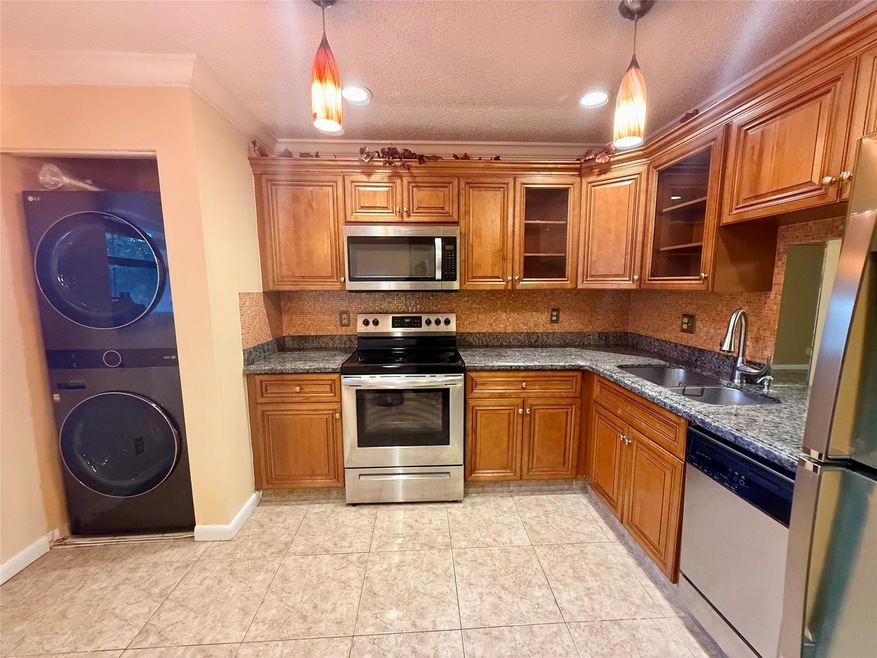 4215 NW 22nd St unit L2117, Coconut Creek, FL 33066 - photo 1