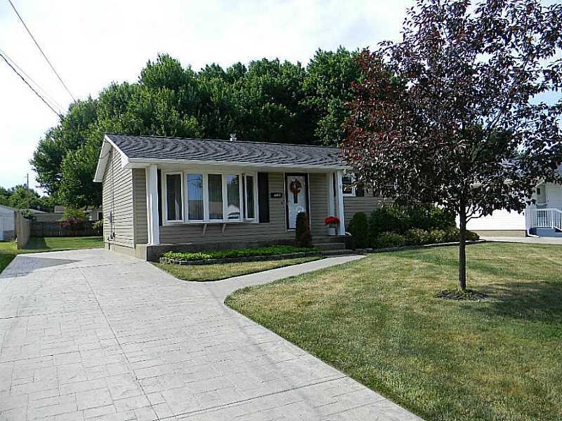 3217 W 24th St, Erie, PA 16506 - photo 1