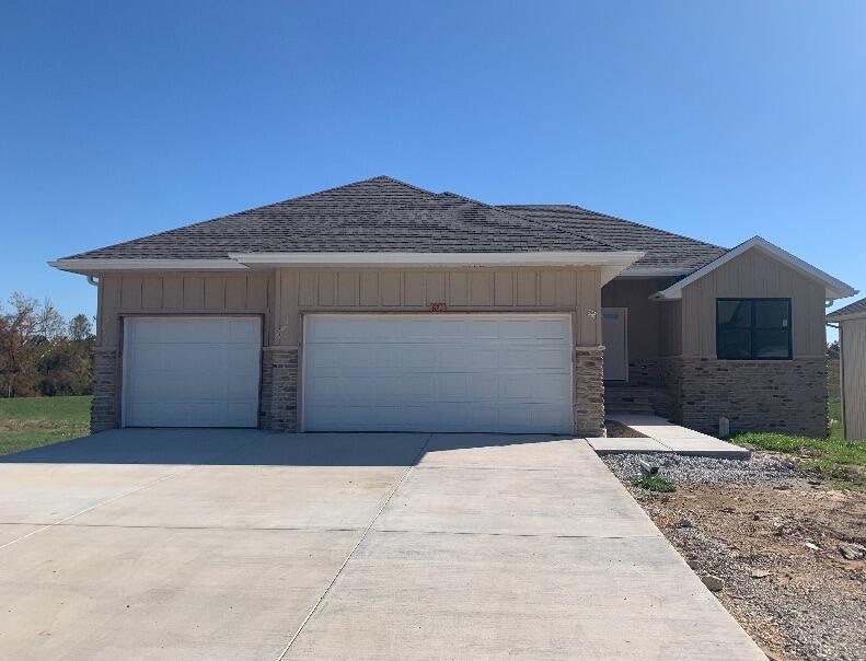 621 W Arbor Glenn Dr, Nixa, MO 65714 - photo 1