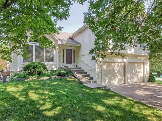 22104 W 51st St, Shawnee, KS 66226 - photo 1