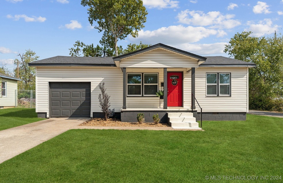 706 S Perdue Ave, Claremore, OK 74017 - photo 1