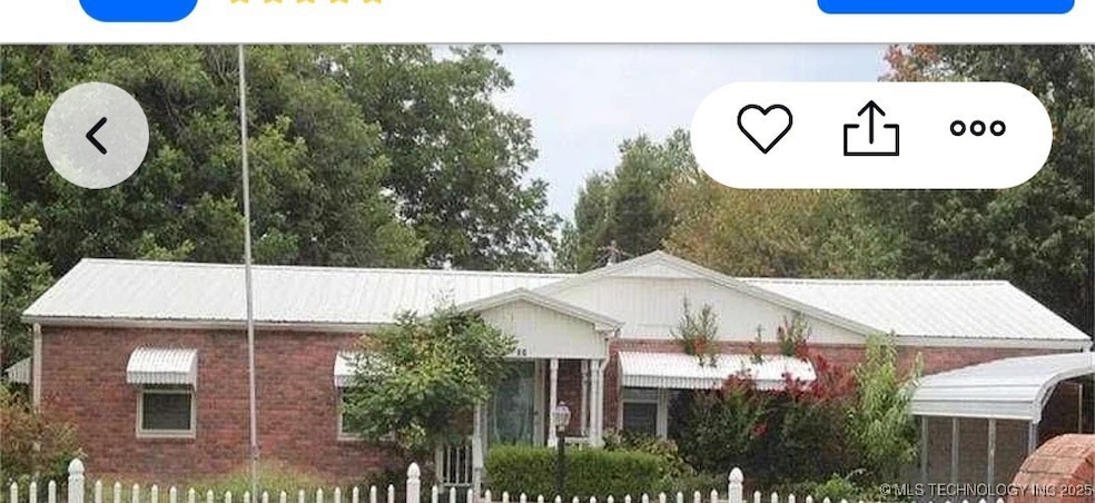 27 Payne St, Pryor, OK 74361 - photo 1