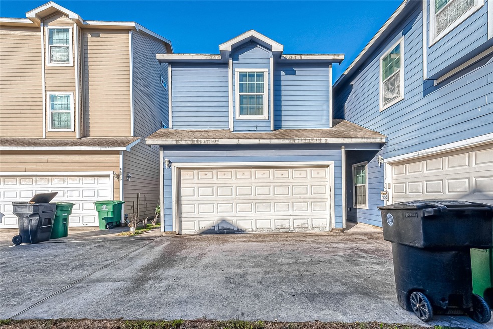 6841 Larkstone St unit A, Houston, TX 77028 - photo 1