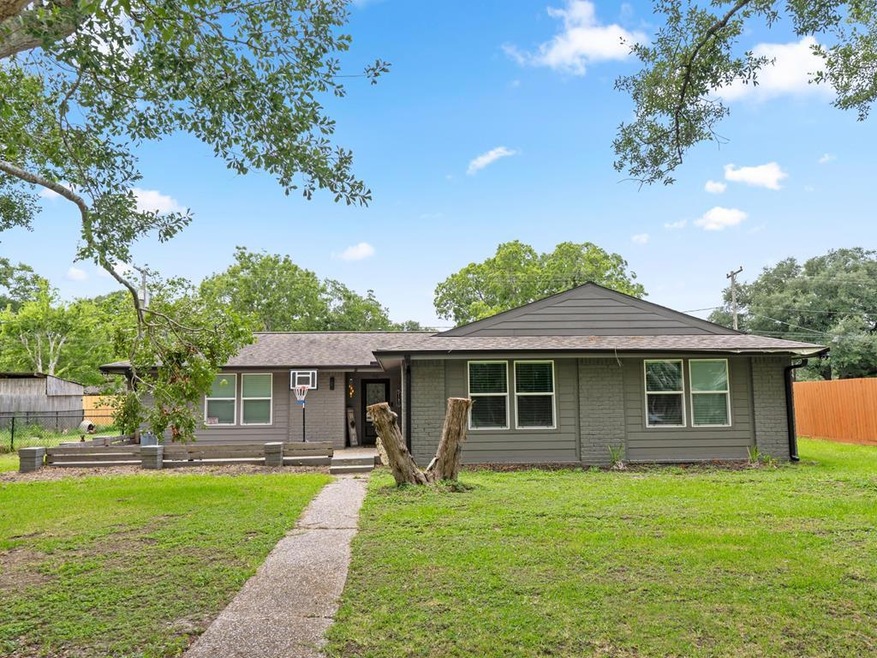For Sale $282,000