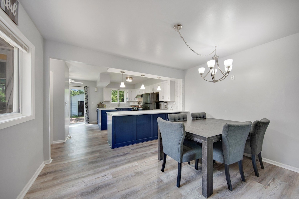 For Sale $335,000 • Co-Listing Agent