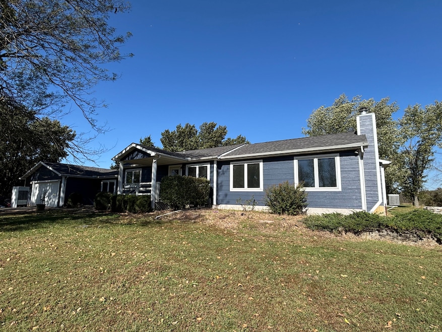 1112 16th Rd NW, Burlington, KS 66839 - photo 1