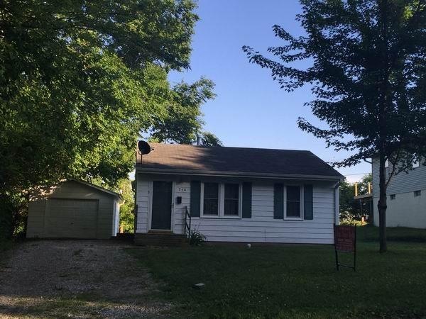 unlisted-address, Newton, IA 50208 - photo 1