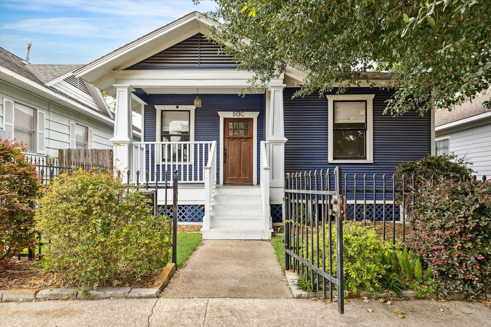 513 Northwood St unit C, Houston, TX 77009 - photo 1