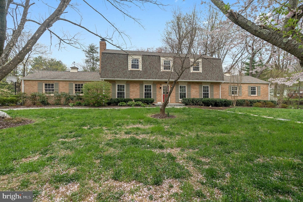 17612 Princess Anne Dr, Olney, MD 20832 - photo 1