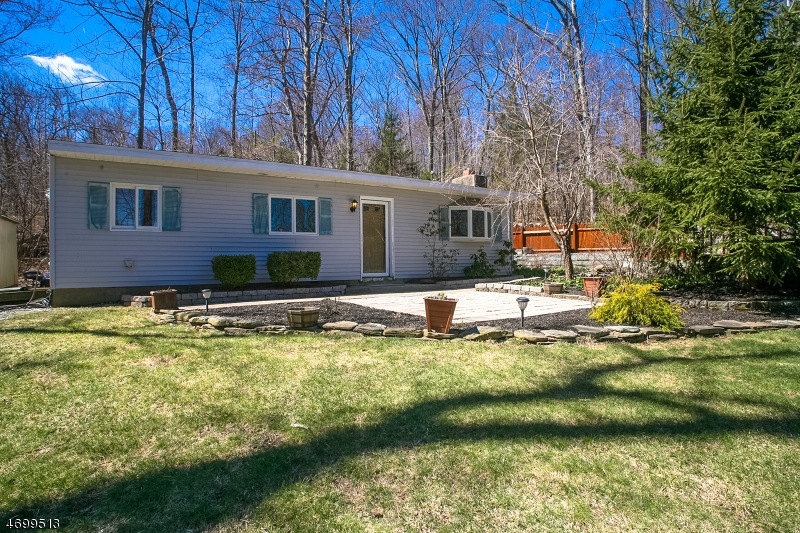 6 Spring Walk, Newton, NJ 07860 - photo 1