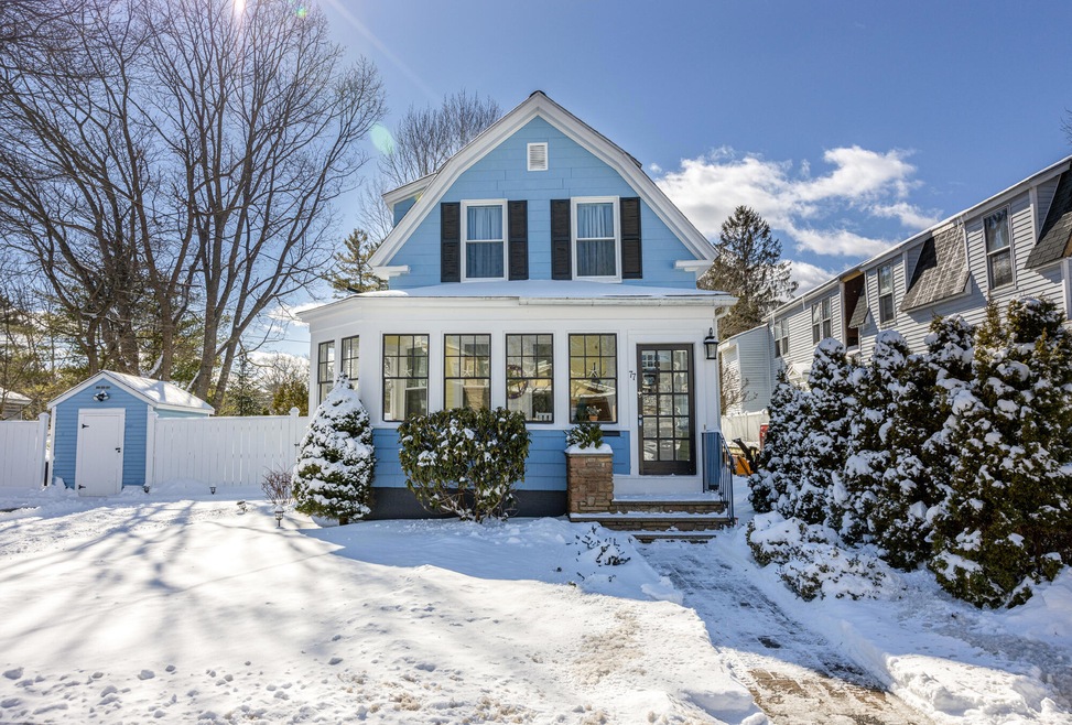 77 Ocean Ave, Old Orchard Beach, ME 04064 - photo 1