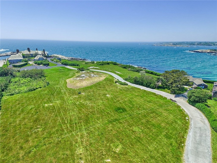 51 Ledge Rd, Newport, RI 02840 - photo 1