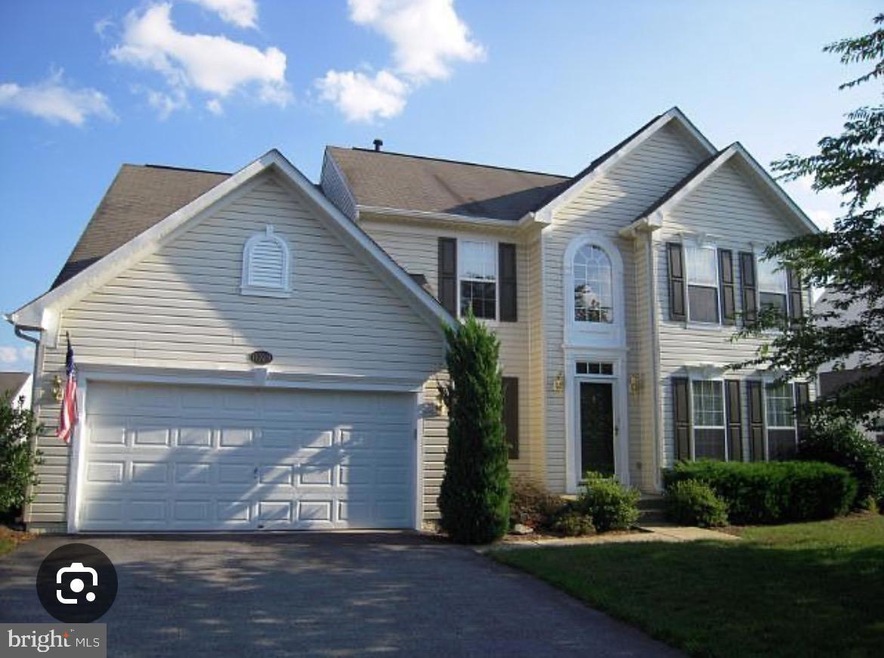 11229 Chaucers Ridge Ct, Laurel, MD 20723 - photo 1