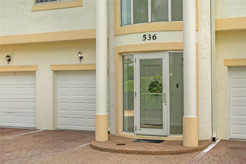 536 7th Sq 201 - Private Entrance to Unit
