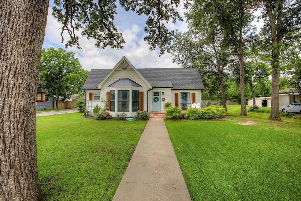 For Sale $319,000
