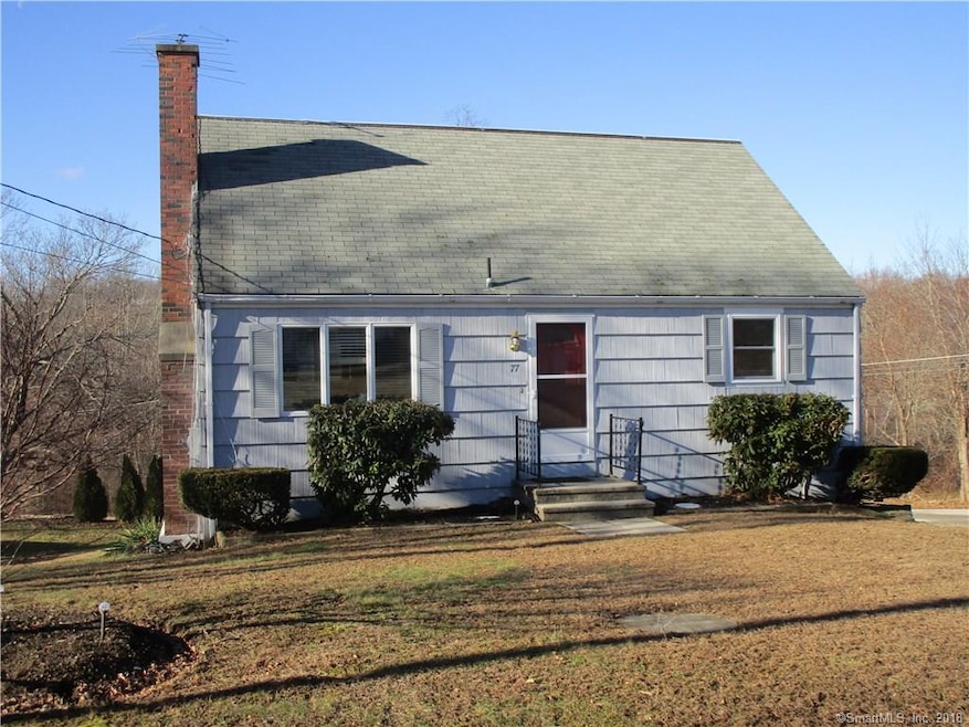 77 E Quasset Rd, Woodstock, CT 06281 - photo 1