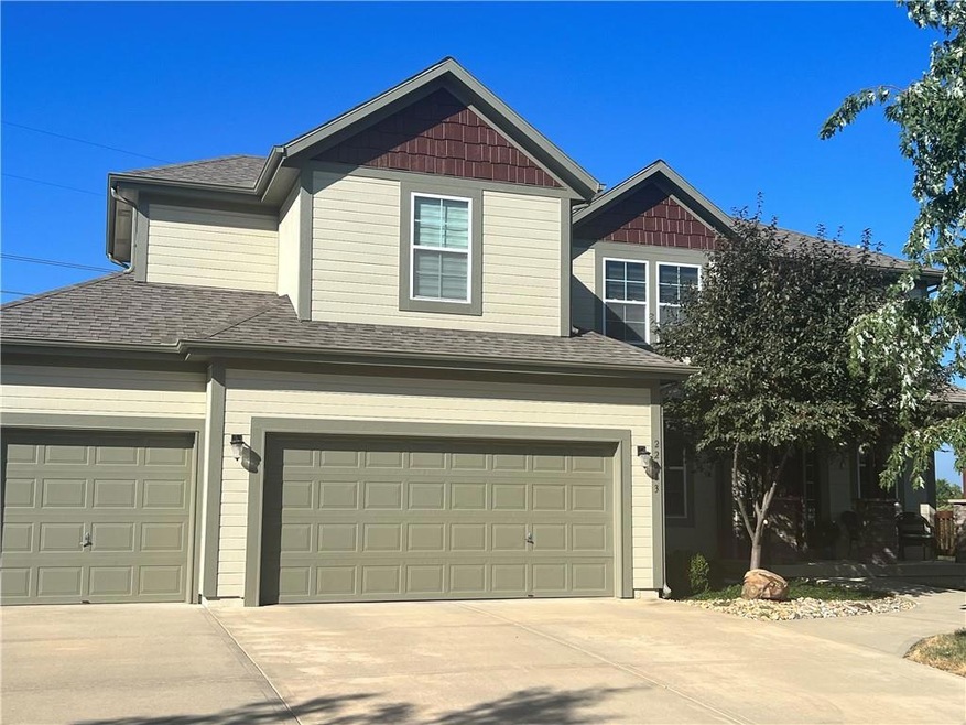 22013 W 96th St, Lenexa, KS 66220 - photo 1