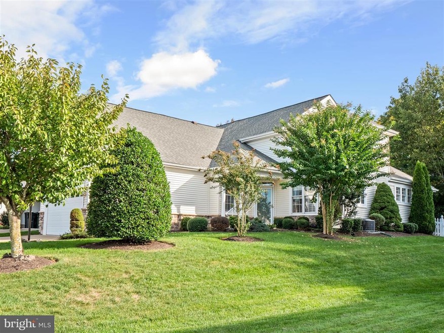 6964 Walnut Hill Dr, Gainesville, VA 20155 - photo 1