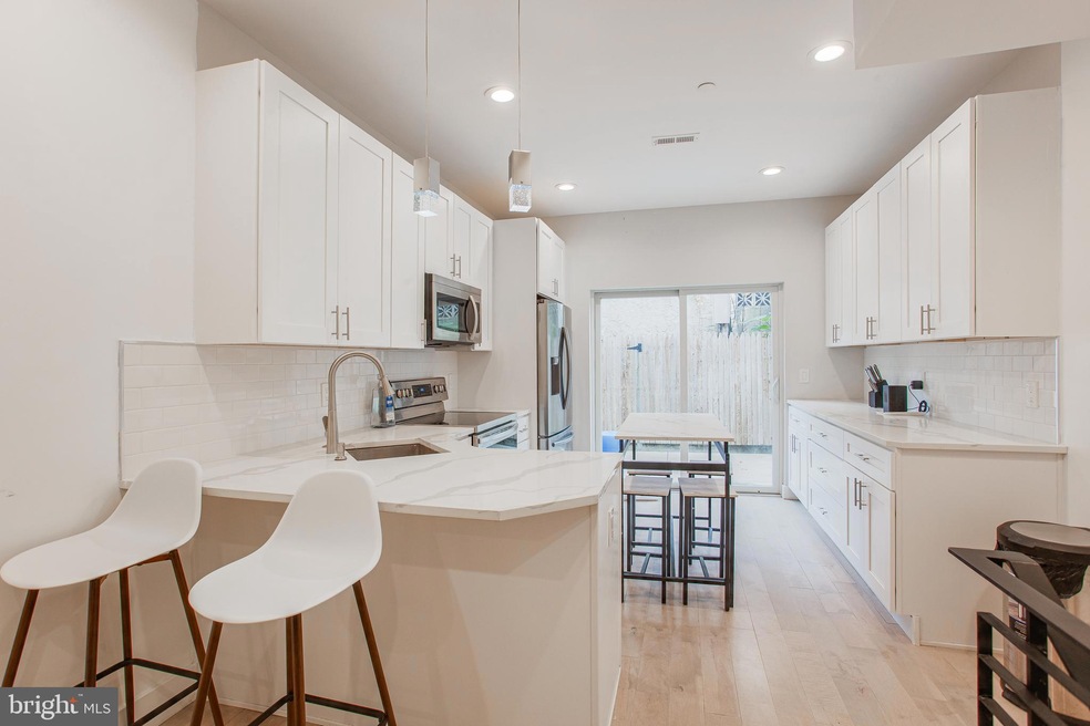 2146 N Fairhill St unit 1, Philadelphia, PA 19122 - photo 1