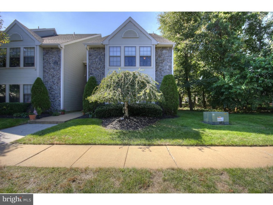 16 Chelmsford Ct unit 201B, Marlton, NJ 08053 - photo 1