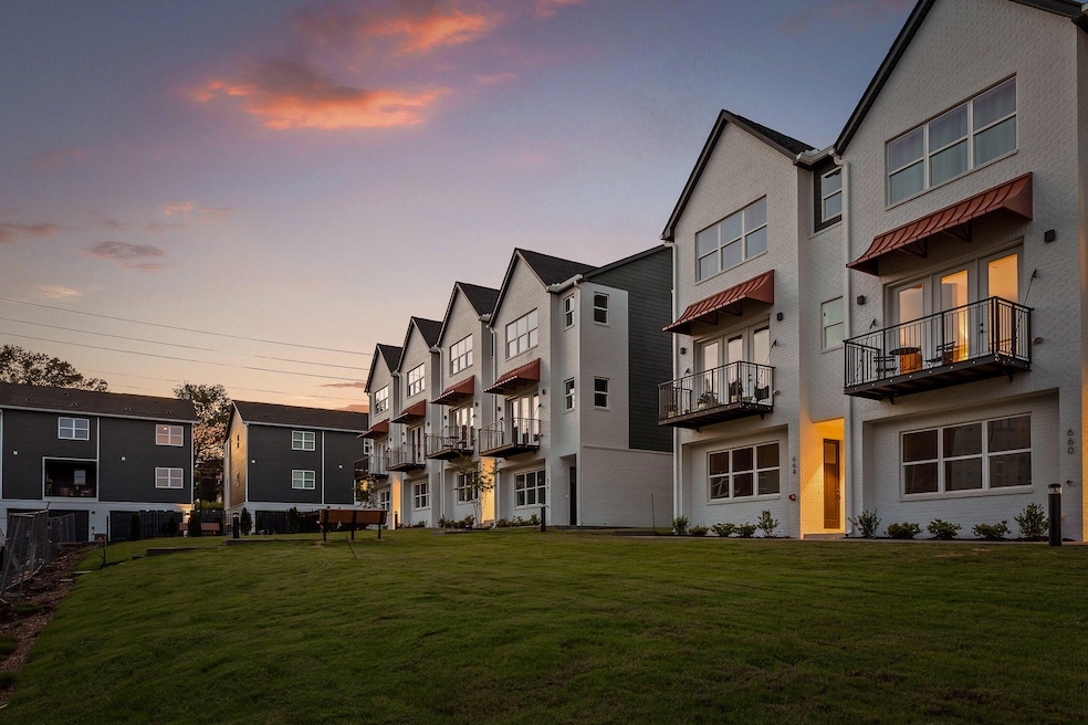 Sold $399,900 • Co-Listing Agent