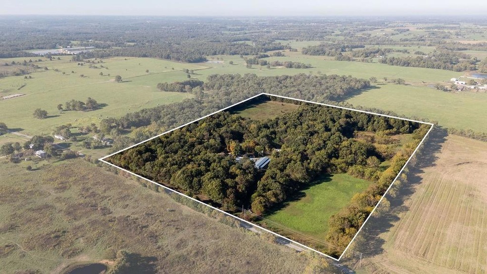 0000 Rd, Verona, MO 65769 - photo 1