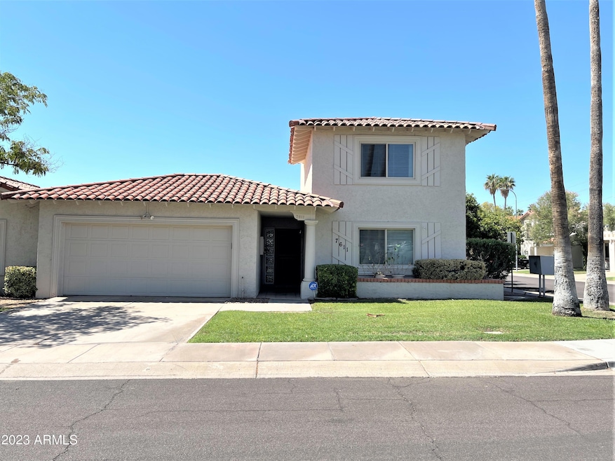 7611 E Medlock Dr, Scottsdale, AZ 85250 - photo 1