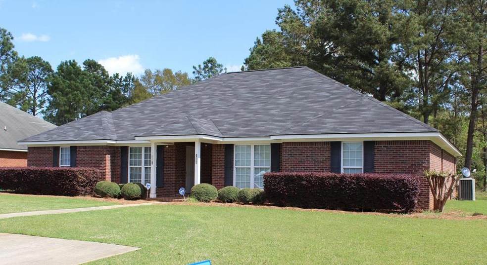 128 &130 Westcott Ln, Albany, GA 31721 - photo 1