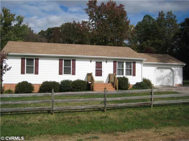 Exterior Front - Vinyl Siding, Roof Replaced in 20