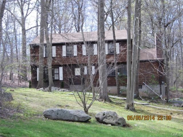 11 Post Gate Rd, Trumbull, CT 06611 - photo 1