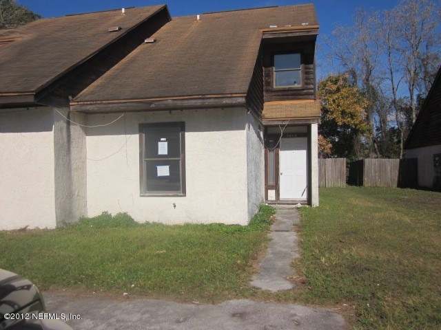 7613 Melissa Ct N, Jacksonville, FL 32210 - photo 1