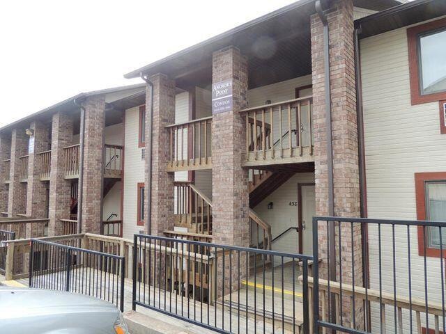 424 Anchors Point Ln, Kimberling City, MO 65686 - photo 1