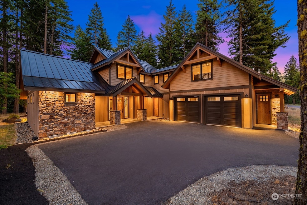 Sold $1,885,000 • Co-Listing Agent