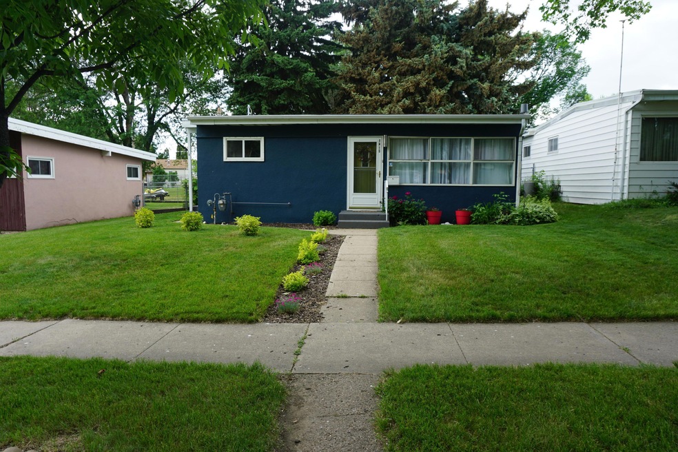 Cute home ready for you!